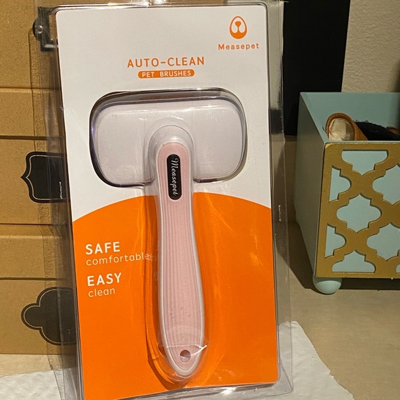 Pet Brush - Picture 1 of 2